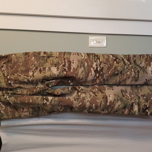 Mens cargo pants - Picture 3 of 5